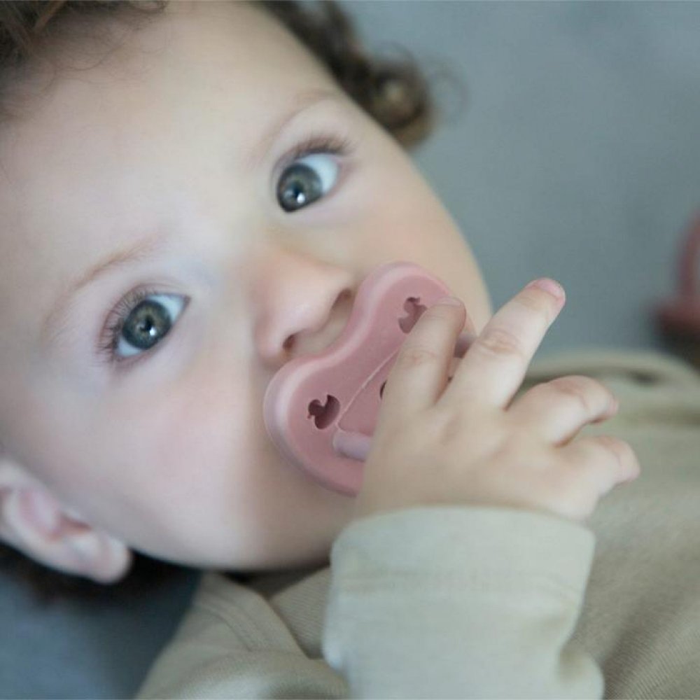 Hevea πιπίλα Baby Blush 3-36 μηνών - ορθοδοντική από φυσικό καουτσούκ